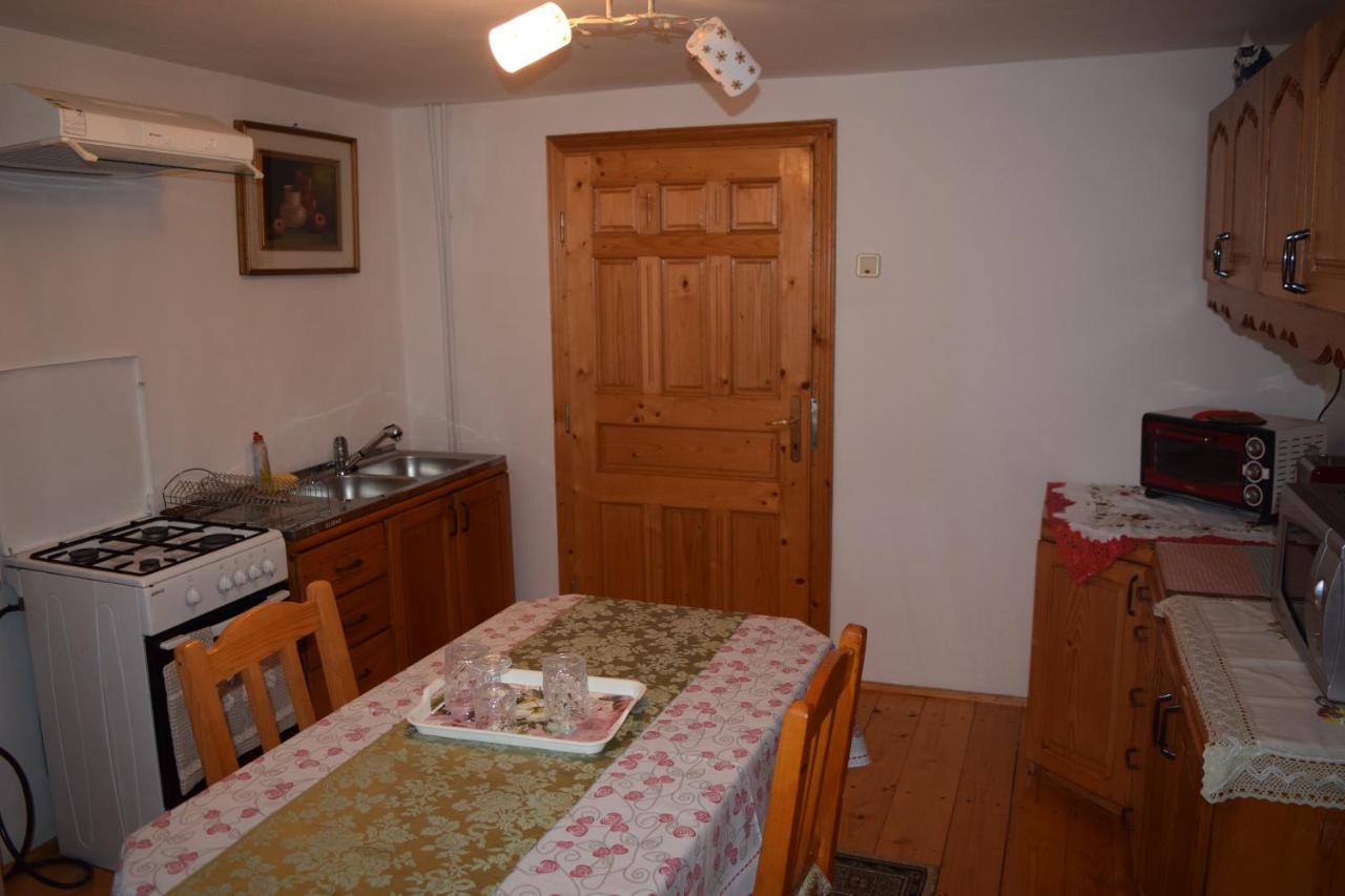 Casa Moldovita Bagian luar foto
