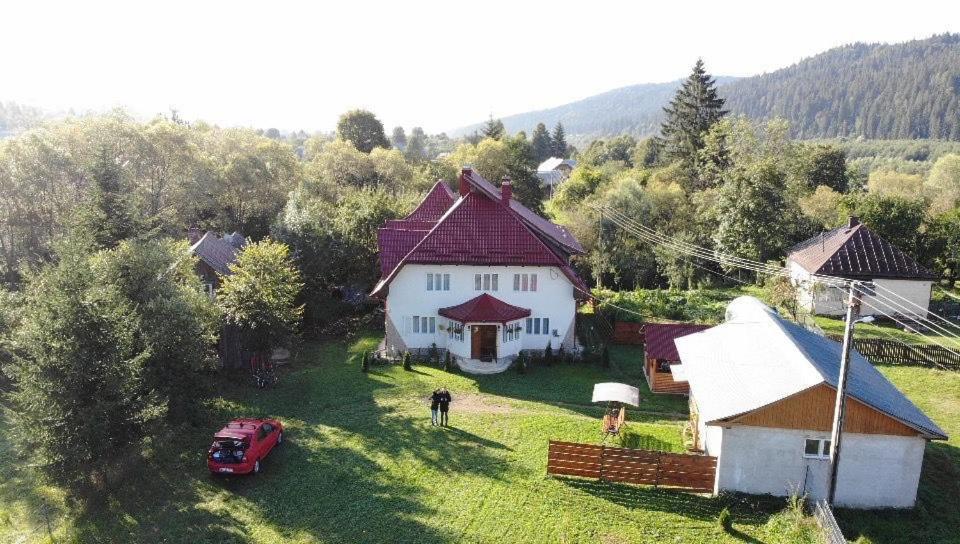 Casa Moldovita Bagian luar foto
